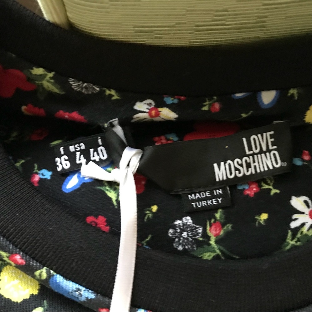 Love Moschino Colorful floral crop top - Picture 6 of 8